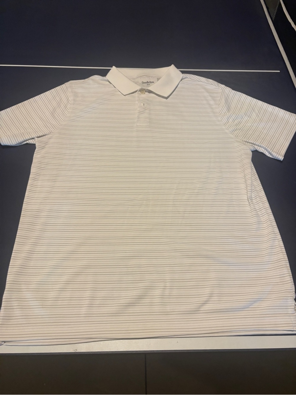 Goodfellow & Co Men’s White Polo with Thin Gray Stripes Sz large
